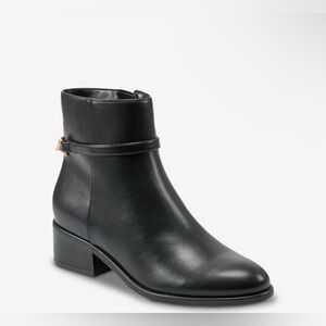 Bandolino Despina Bootie